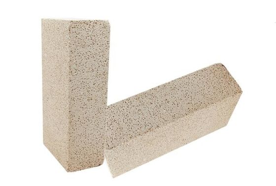 Alto mattone di allumina del mattone refrattario leggero per gli strati isolanti dell'attrezzatura termica