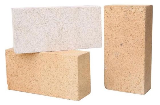 Contenuto leggero Al2O3 del mattone 35%-40% del forno dell'allumina di base del materiale refrattario